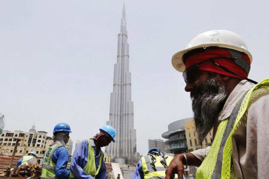 UAE resumes issuing visit visas for Bangladeshis