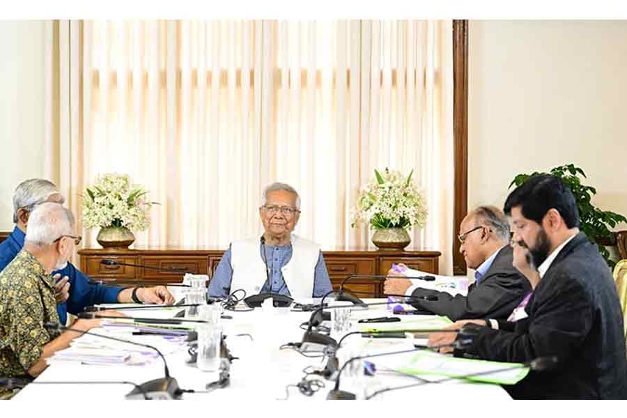 Advisory council approves anti-terrorism ordinance with provisions to ban entities