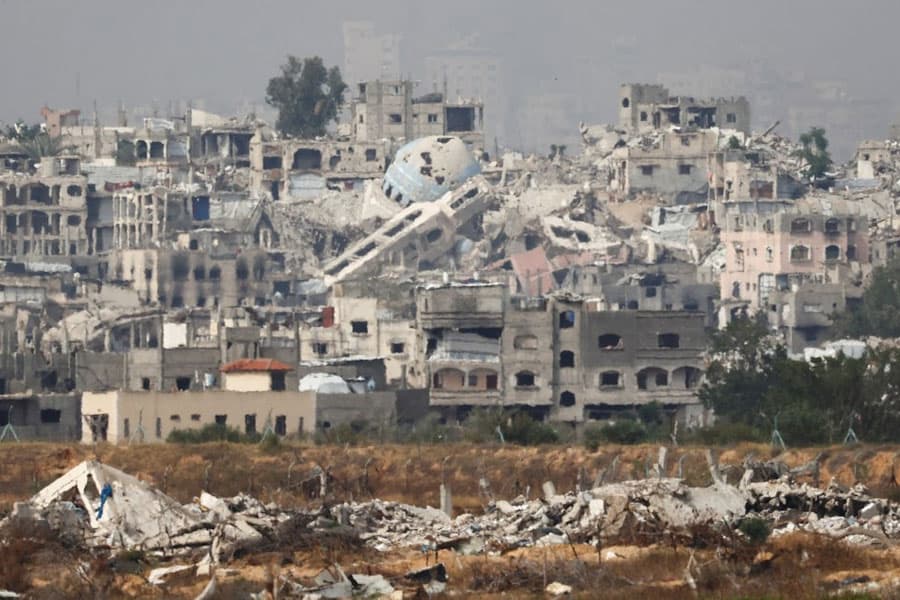 Gaza ceasefire talks resume as Israeli assault kills hundreds in 72 hours