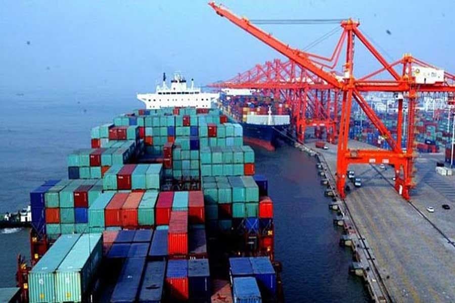 Govt plans more pvt ICDs, ICTs to ease Ctg port congestion