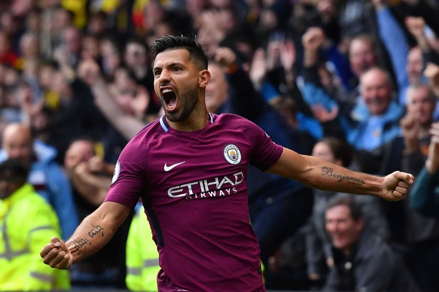 Manchester City go top, Palace slump continues
