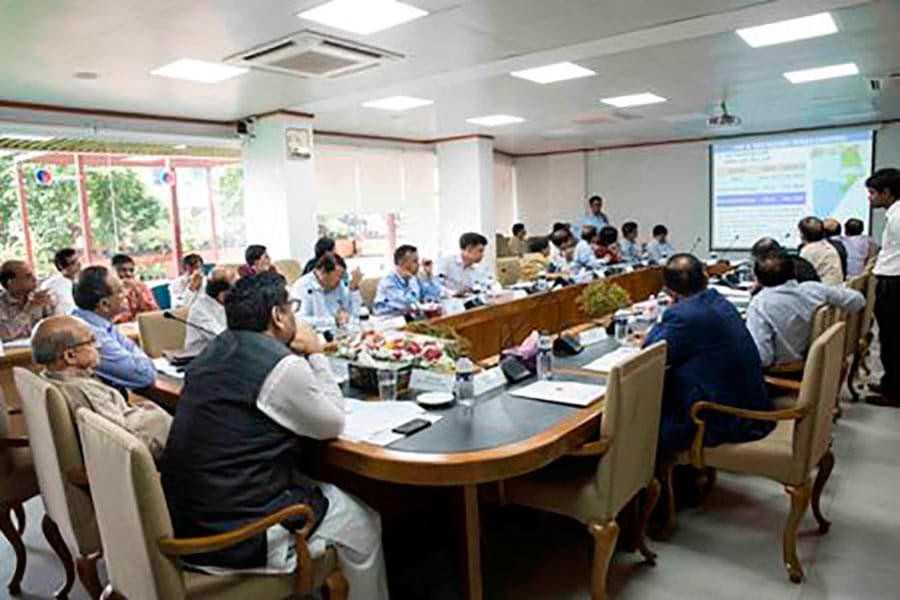 'Long-term policy soon to fix price of blending gas'