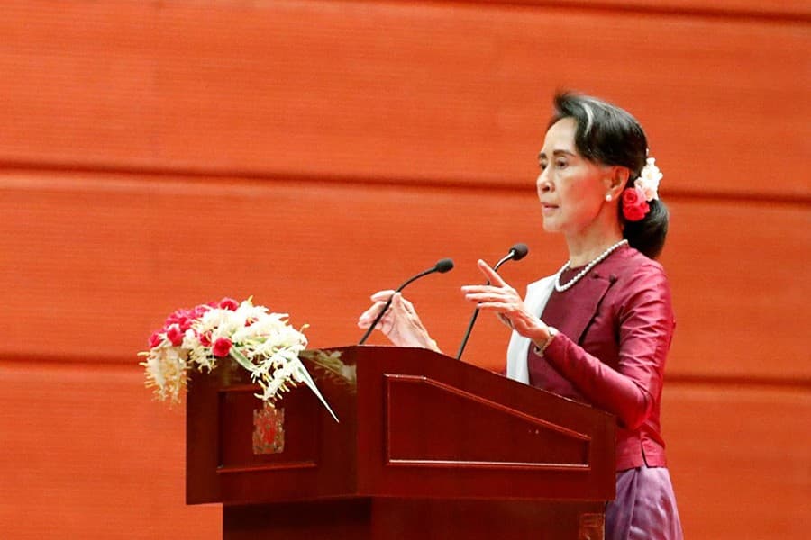 Myanmar ready to welcome back ‘verified’ refugees, says Suu Kyi
