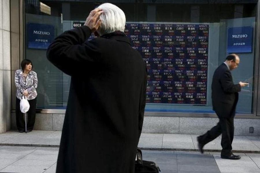 Asian shares see little change ahead of Fed meeting