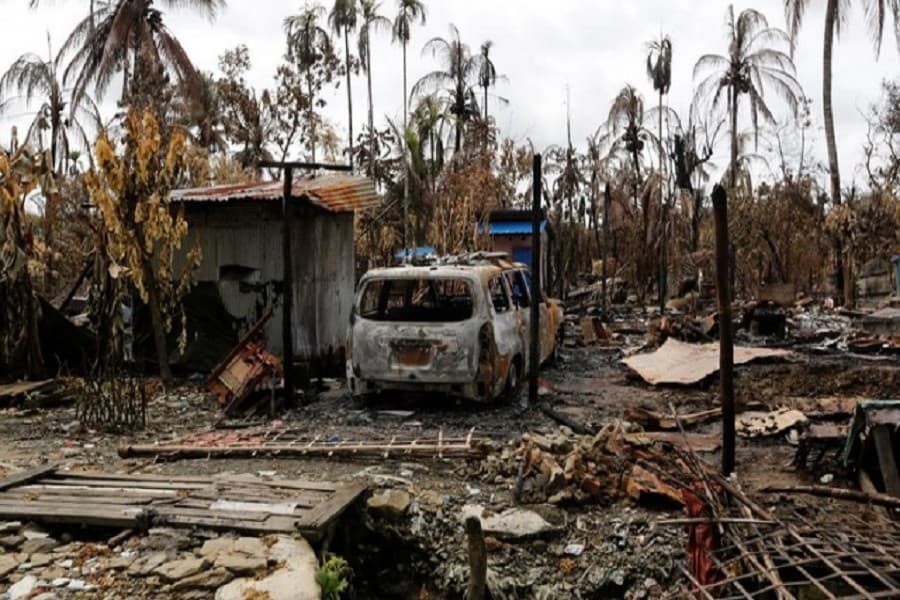 Rohingya crisis: Myanmar minister says government will take over burned land