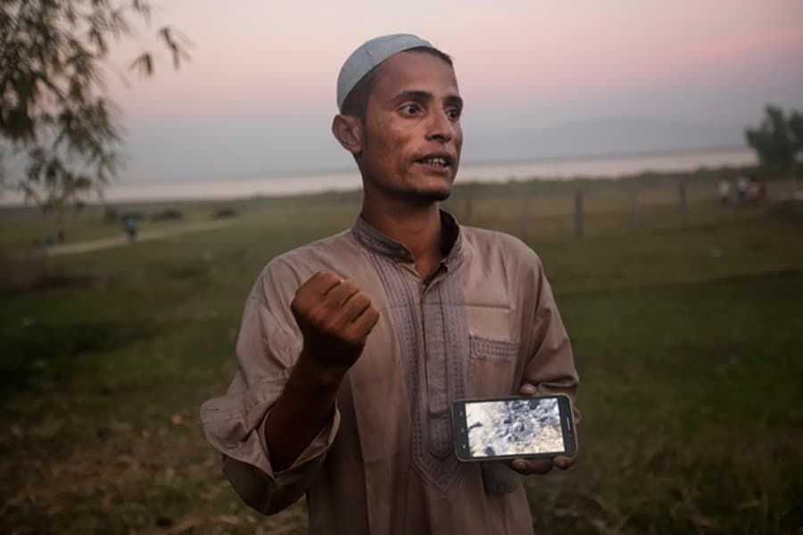 Desperate for news, Rohingya refugees tune in to 'WhatsApp radio'