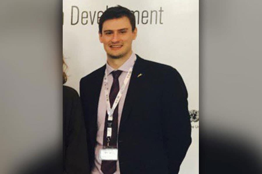 Australian diplomat dies in New York building fall
