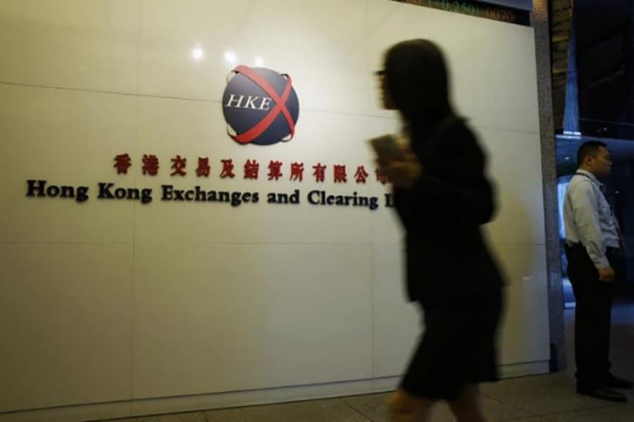 Hong Kong stocks rise as IT sector soars