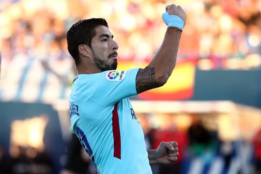 La Liga: Suarez inspires Barca; Real title hopes fade further after derby draw at Atletico