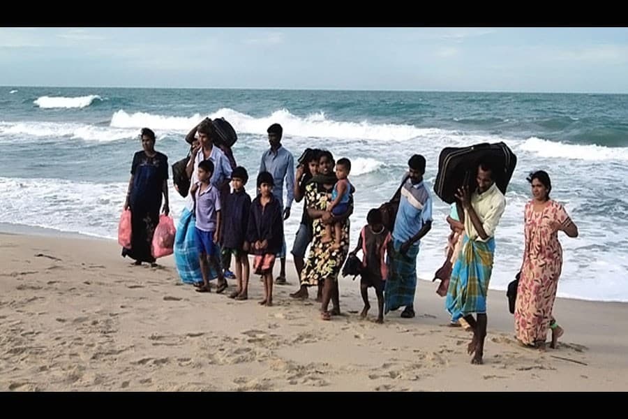 Sri Lanka nabs 22 over illegal migration attempt