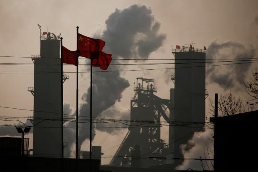 China manufacturing output slows in November: Caixin PMI