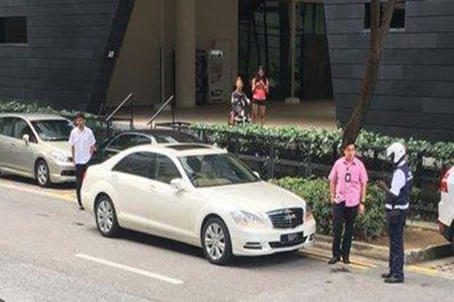 President’s car escapes summons, security convoys urged to obey traffic rules