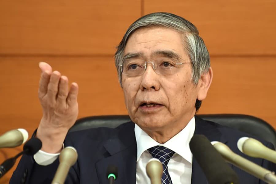 BoJ governor expects to achieve inflation target