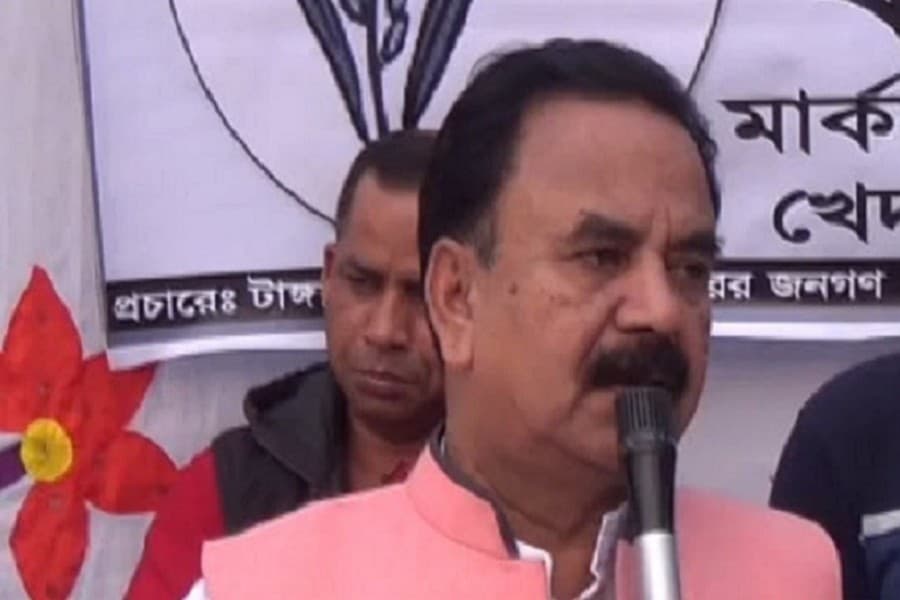 Police detain BNP leader Gayeshwar in Dhaka