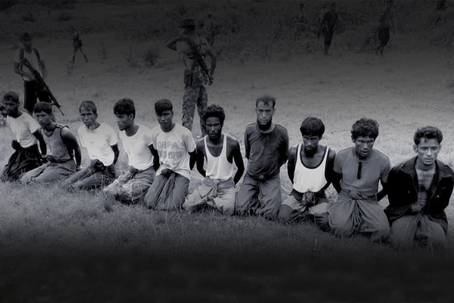 Massacre in Myanmar: One grave for 10 Rohingya men