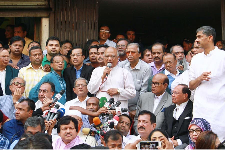BNP pushes for Khaleda’s freedom; stages sit-in