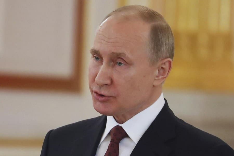 Russia's Putin predicts global 'chaos' if West hits Syria again