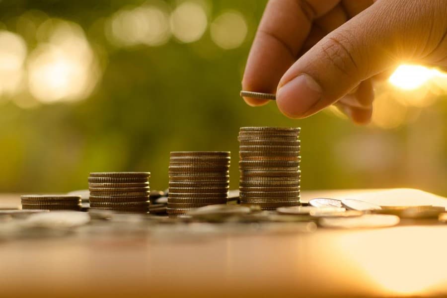 Govt's gross borrowing from banking system soars