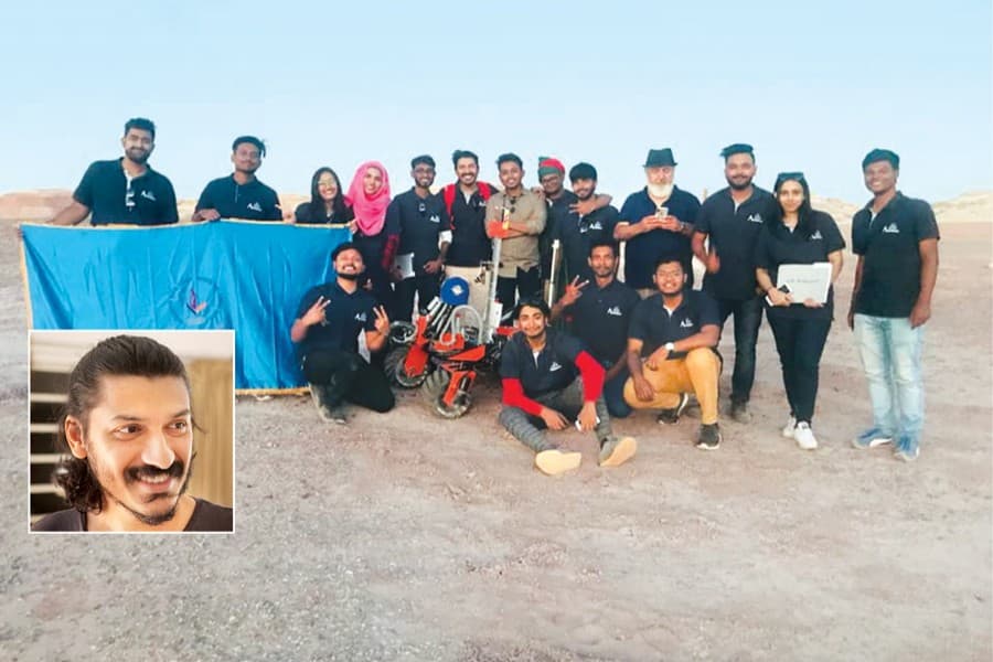 Winning team stresses studying contest guidelines properly