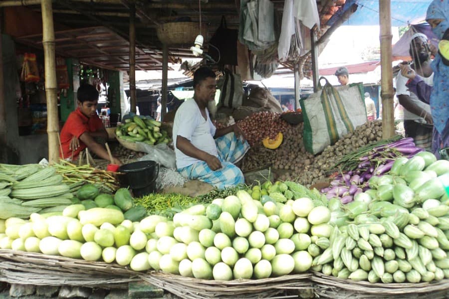 Vegetable prices soaring up in N region