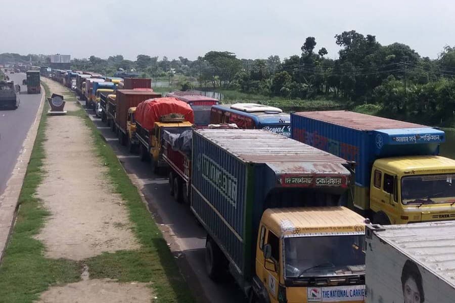 ‘Mismanagement’ leaves holiday makers distressed on highways: BNP