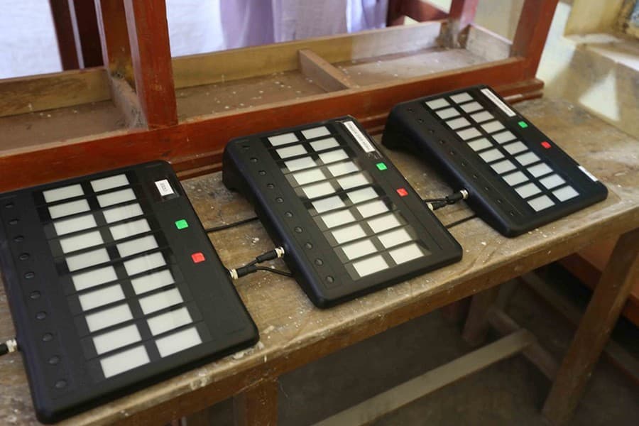 Losing faith in people, AL now depends on machine, opposes BNP