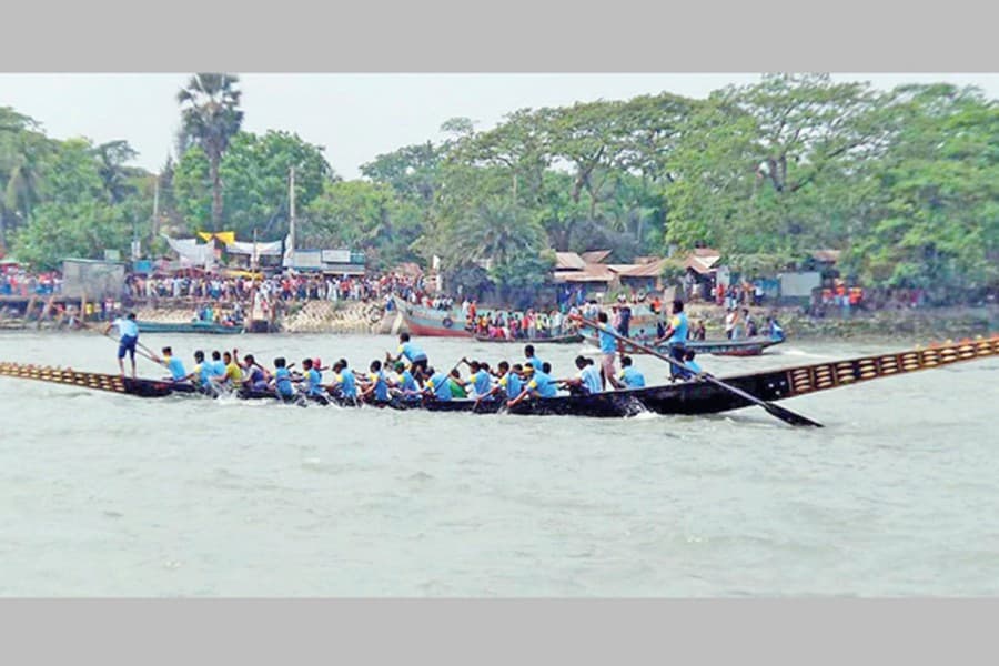 Gaibandha holds traditional boat race ‘Nouka Baich’