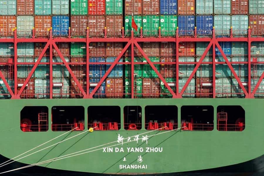 Forecasters unanimous: US-China trade war bad for economy - Reuters poll