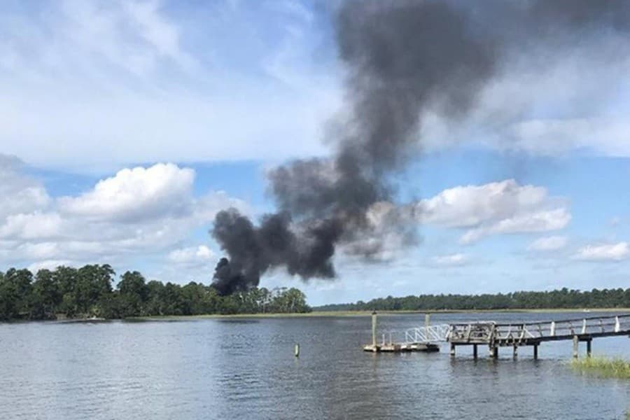 Expensive F-35 fighter jet suffers first crash