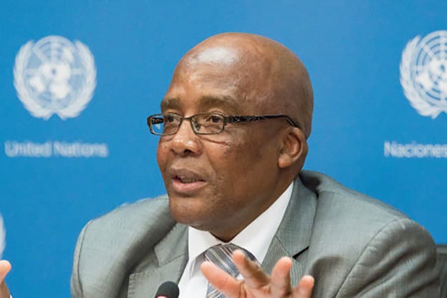 S Africa health care requires overhaul: Minister
