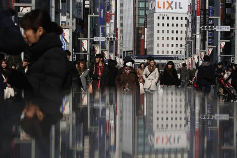 Japan retail sales rise most in 10 months