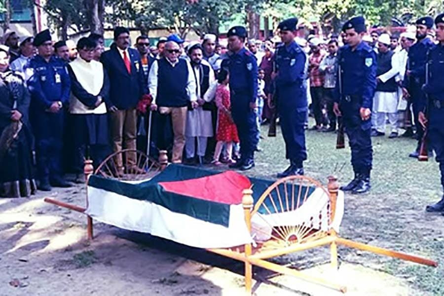 Bir Protik Taramon Bibi laid to rest with state honour
