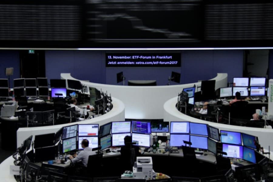 European shares attempt to rebound after global sell-off