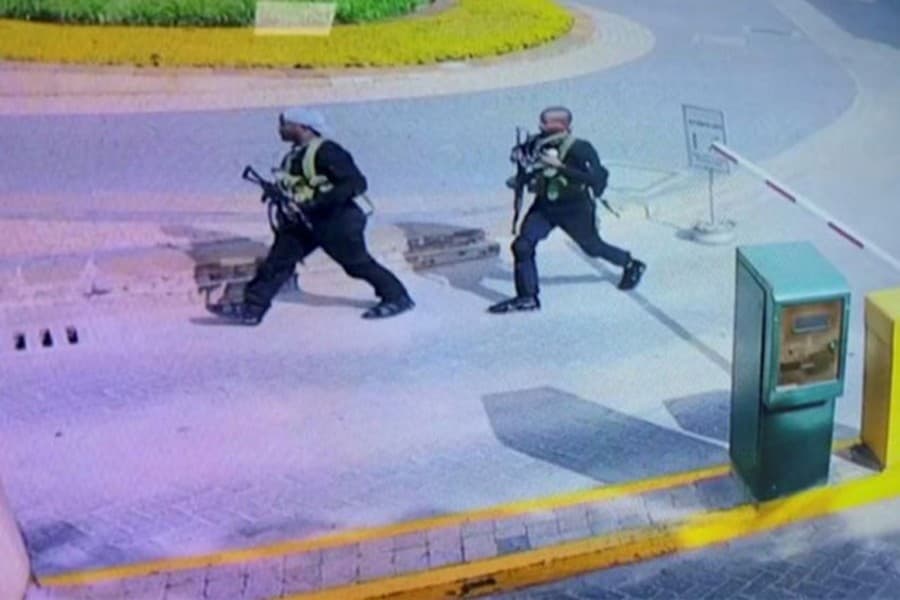 Kenya hotel siege over, militants and at least 21 victims dead