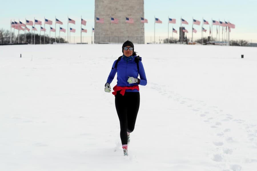 Winter storm to hit US northeast with up to two feet of snow