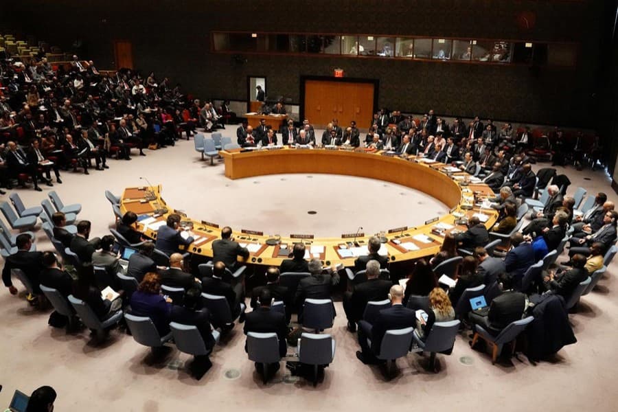 Who represents Venezuela? UN, international lenders stuck in limbo