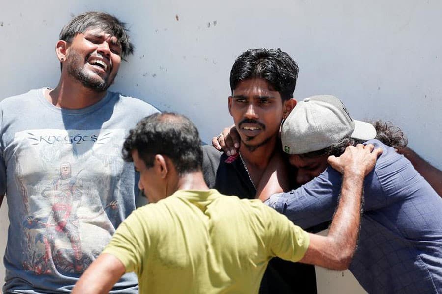 More arrests as death toll in Sri Lanka bombings mounts to 359