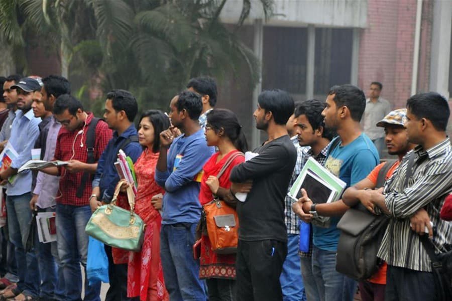 Nearly 39pc university graduates jobless