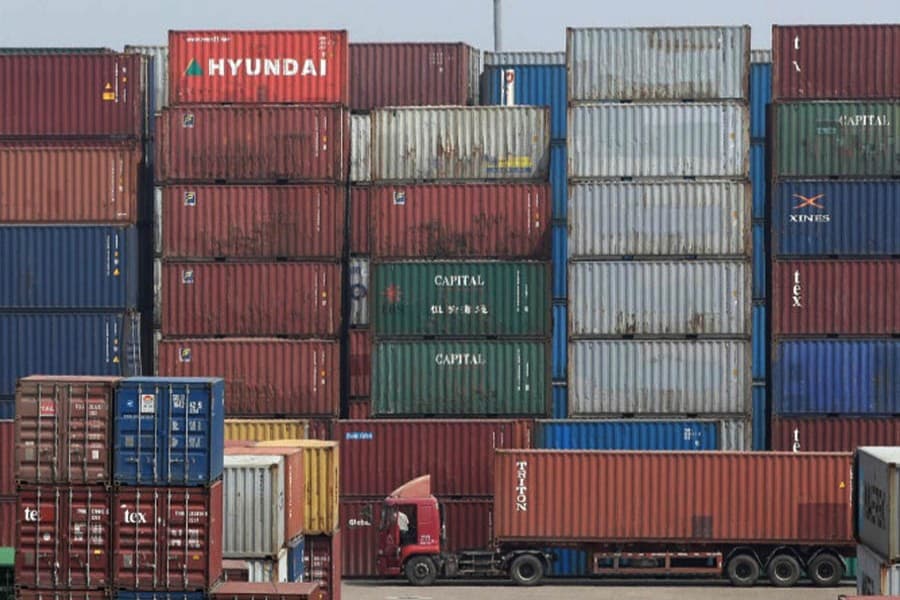 More efforts should be made to stabilise and improve trade, China says