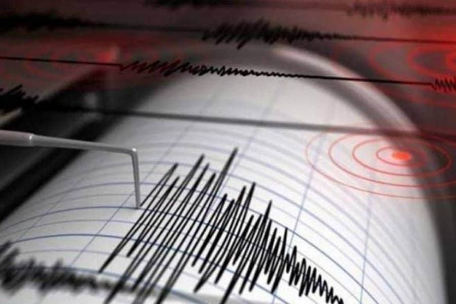 Earthquake -- Dhaka's looming calamity