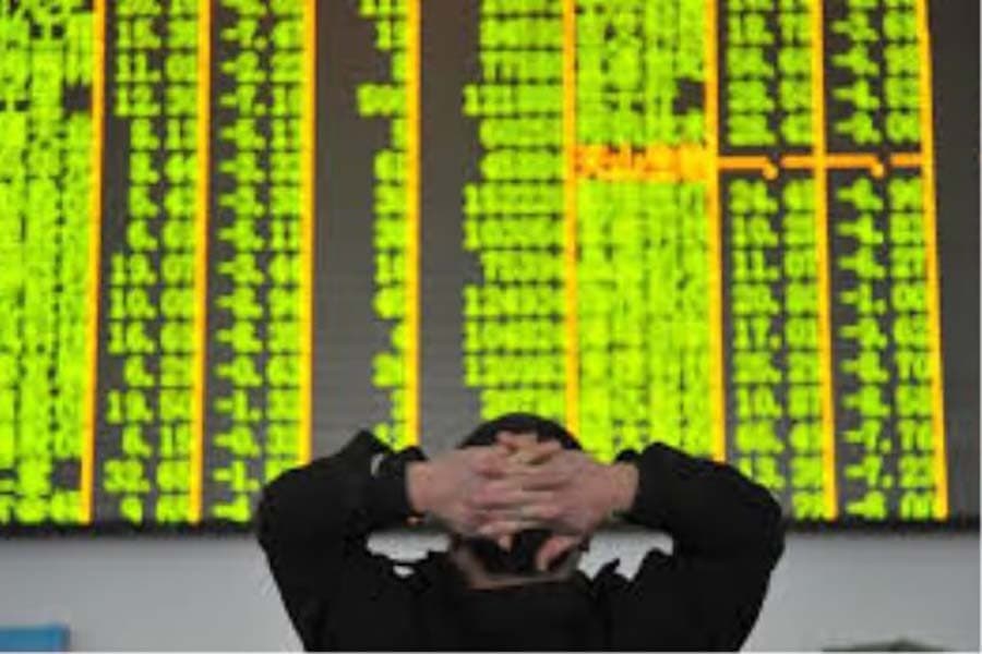 Asian shares lower as investors look to G-20 meeting