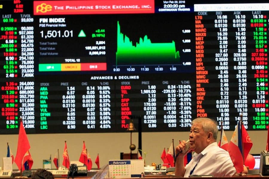 Southeast Asian stocks subdued; Singapore shares falls