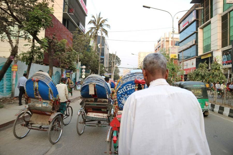 Phasing out rickshaws