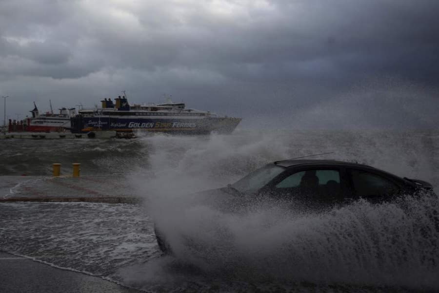 Six foreign nationals dead as severe weather hits Greece