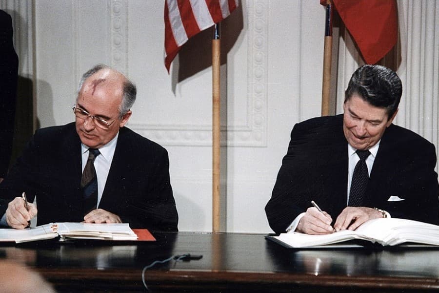 US formally withdraws from 1987 nuclear pact with Russia