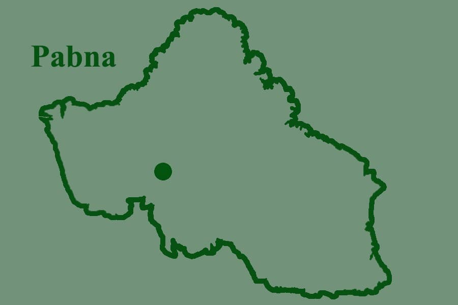 Two robbers die in lynch-mob attack in Pabna