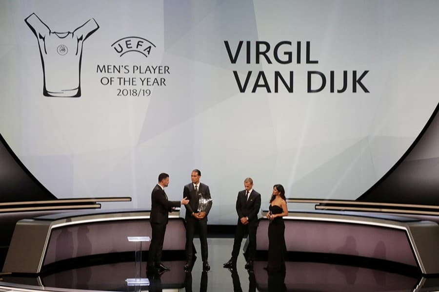 Van Dijk, Bronze pick up UEFA Player of the Year awards