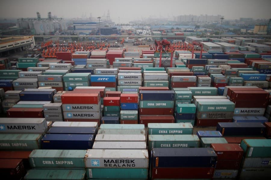 South Korea August exports fall for ninth month as world economy cools