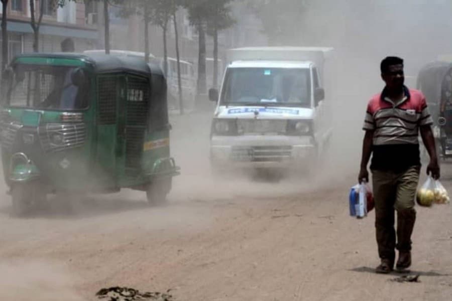 Dhaka ranks third worst city in Air Quality Index