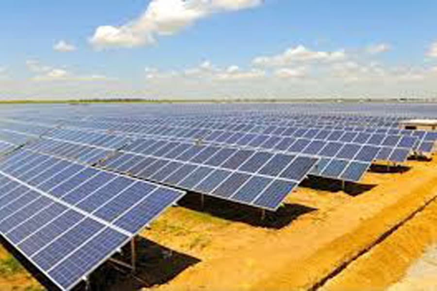 Soaring solar energy: Flat-footed Bangladesh?